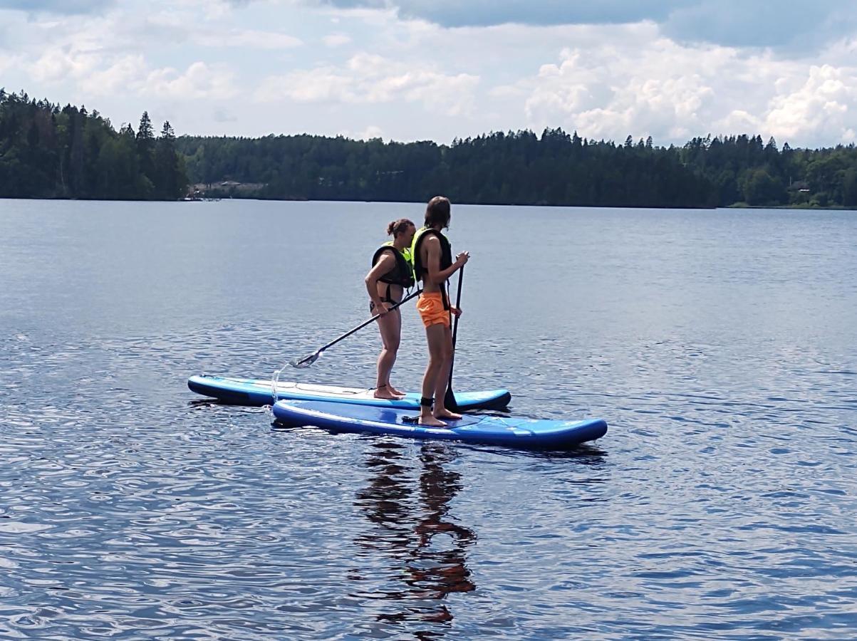 Varhaga Vandrarhem Sjuntorp Kültér fotó